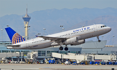 After a rough start to 2017, United may have found a way to solve its oversold-flight issue. (Photo by Flickr user Tomas Del Coro CC BY 2.0)